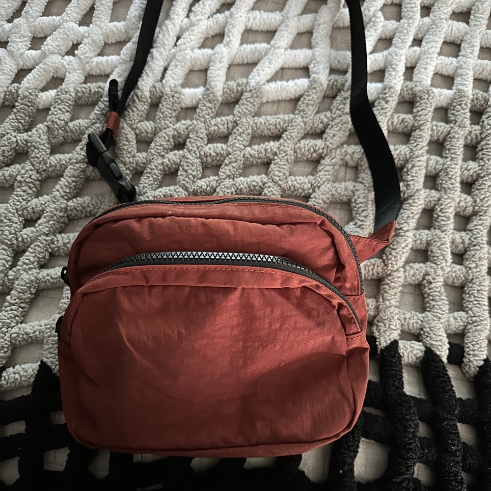 BAGGU Fanny pack